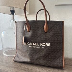 Michael Kors Dark Brown Signature Tote